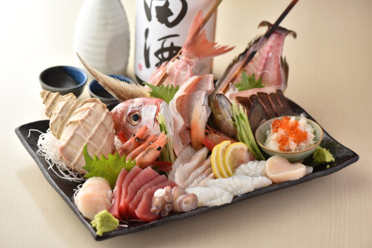 明石の海から直送される鮮度抜群の魚介