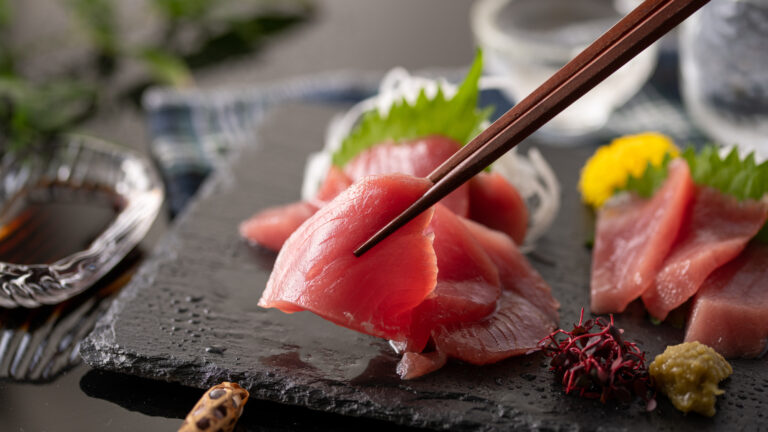 新鮮な鮮魚の刺身を堪能